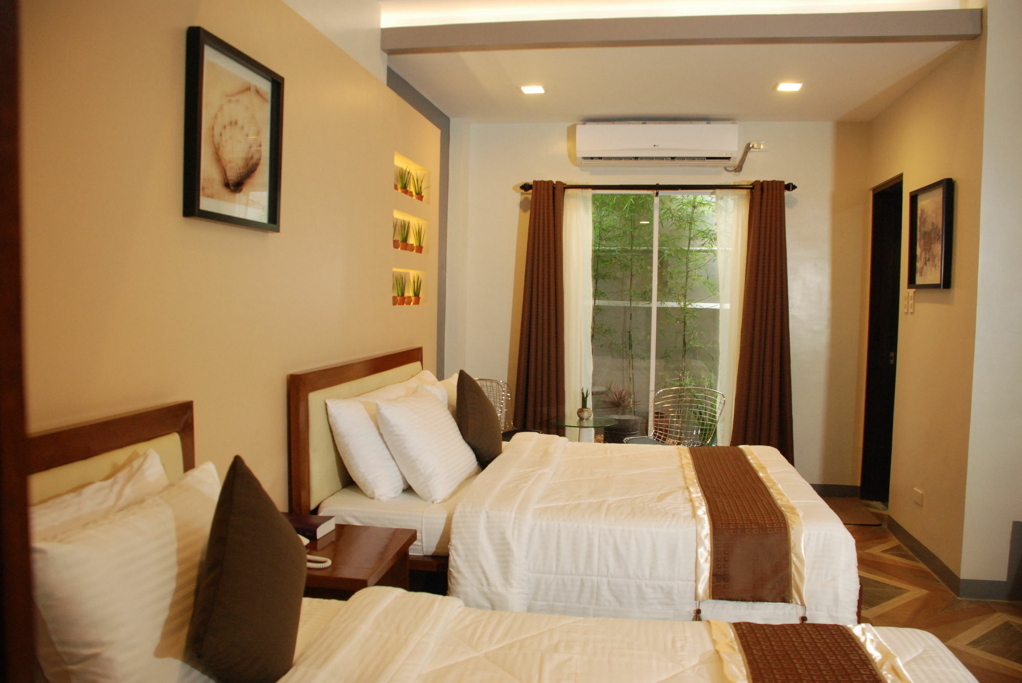 Nao Hotel Tagaytay City Kültér fotó
